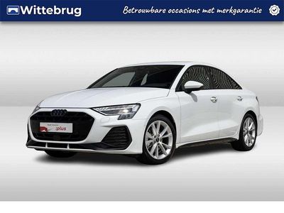 Wit, metallic lak Occasion 2024 Audi A3 S-Line Sedan | € 33.950 (Eerlijke prijs)