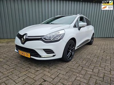 Wit Gebruikt 2019 Renault Clio GrandTour Zen Stationwagen | € 8.750 (Eerlijke prijs)