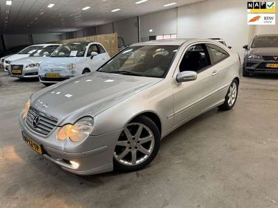 Mercedes C180