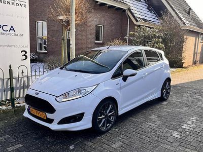 Occasion Ford Fiesta ST-Line 101 PK (74 kW) 2017 Wit Hatchback