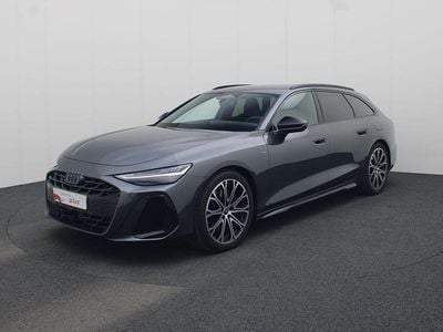 Nieuw Audi A6 S-Line 299 PK (219 kW) 2025 Grijs Stationwagen