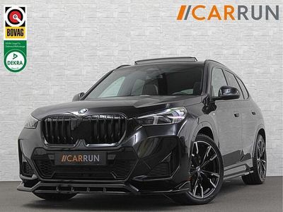 Zwart Occasion 2025 BMW X1 Performance SUV | € 52.800 (Eerlijke prijs)