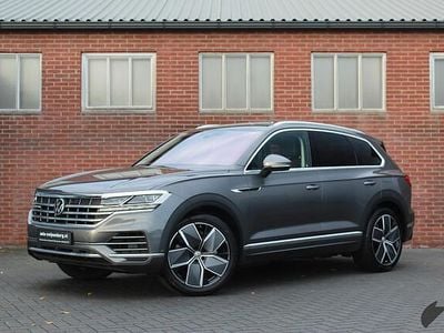 Grijs Occasion 2021 VW Touareg SUV | € 44.500 (Eerlijke prijs)