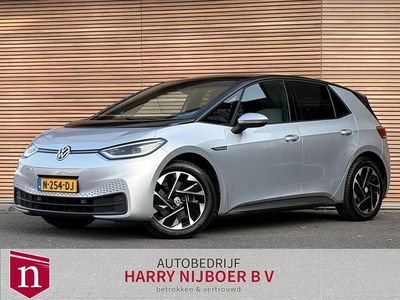 Grijs (metallic) Occasion 2021 VW ID.3 Pro Hatchback | € 19.700 (Eerlijke prijs)