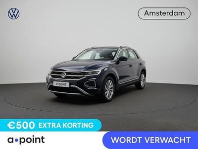 Zwart Gebruikt 2022 VW T-Roc Style SUV | € 27.949 (Eerlijke prijs)