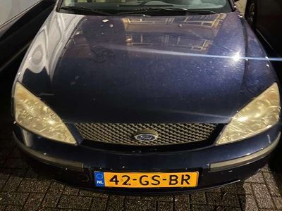 tweedehands Ford Mondeo 2.0-16V Ghia