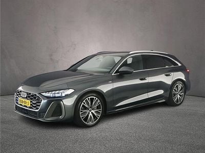 Daytonagrijs pareleffect Occasion 2025 Audi A5 Ambiente Stationwagen | € 51.900 (Super prijs)