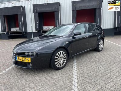Alfa Romeo 159