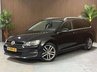 Zwart Occasion 2014 VW Golf VII Highline Stationwagen | € 8.250 (Goede deal)