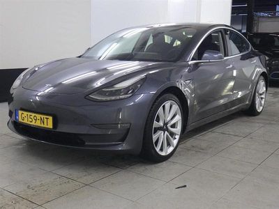 Grijs Occasion 2019 Tesla Model 3 Long Range AWD Sedan | € 20.450 (Eerlijke prijs)