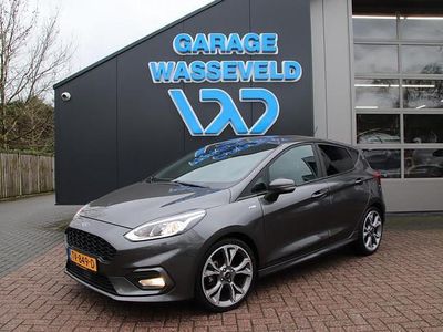 Grijs Occasion 2018 Ford Fiesta ST-Line Hatchback | € 12.495 (Iets duurder)