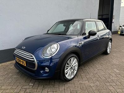 Blauw Gebruikt 2015 Mini Cooper Business Hatchback | € 8.750 (Super prijs)
