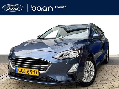 Blauw (metallic) Gebruikt 2022 Ford Focus Titanium Stationwagen | € 19.450 (Eerlijke prijs)