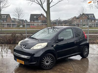 Zwart Occasion 2009 Peugeot 107 Hatchback | € 1.750 (Goede deal)
