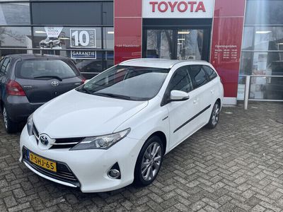 tweedehands Toyota Auris Hybrid 