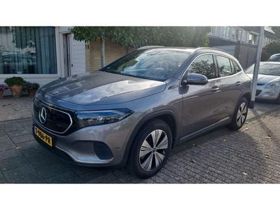 Mercedes EQA250