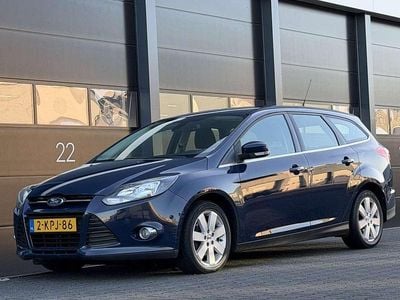 Blauw Occasion 2013 Ford Focus Titanium Stationwagen | € 2.350 (Duur)