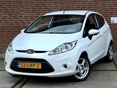 Occasion Ford Fiesta Limited 60 PK (44 kW) 2010 Wit (metallic) Hatchback