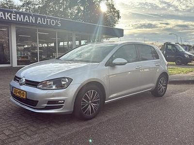 Grijs (metallic) Occasion 2016 VW Golf VII Allstar Hatchback | € 16.950