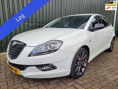 Wit Gebruikt 2014 Lancia Delta S Hatchback | € 6.490