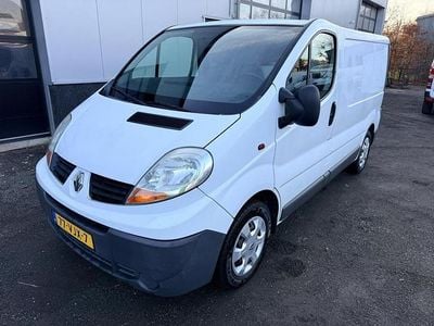 Wit Occasion 2007 Renault Trafic MPV | € 4.450 (Iets duurder)