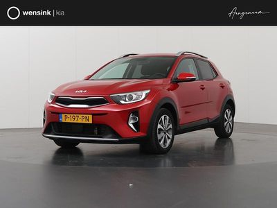Rood Occasion 2022 Kia Stonic SUV | € 18.335 (Goede deal)