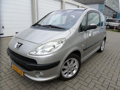 Peugeot 1007
