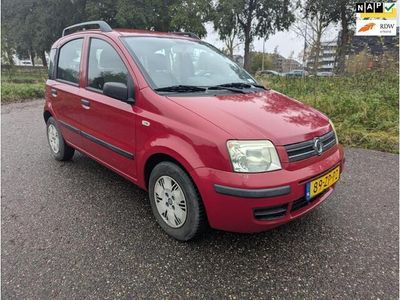 Rood Occasion 2008 Fiat Panda Dynamic Hatchback | € 1.950 (Eerlijke prijs)