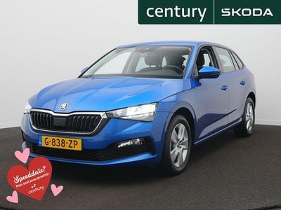 Blauw (metallic) Occasion 2020 Skoda Scala Ambition Hatchback | € 17.450 (Eerlijke prijs)