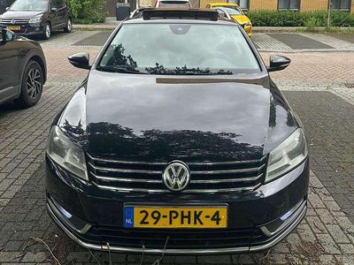 Zwart Occasion 2011 VW Passat Comfortline Stationwagen | € 6.250 (Eerlijke prijs)