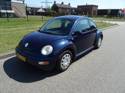 Occasion VW New Beetle 102 PK (75 kW) 2001 Blauw, metallic lak Hatchback