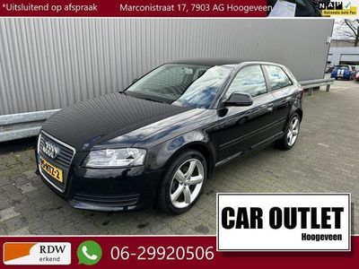 tweedehands Audi A3 Sportback 1.6 Attraction Business Edition Navi Clima LM --In