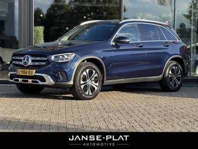 Mercedes GLC300