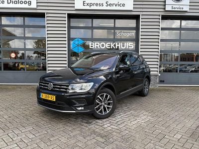 Zwart Gebruikt 2021 VW Tiguan Comfortline SUV | € 28.445 (Super prijs)