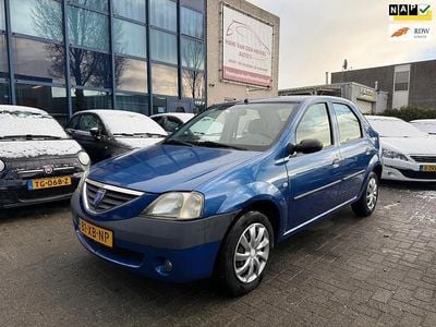 Blauw Gebruikt 2007 Dacia Logan Lauréate Sedan | € 1.999 (Eerlijke prijs)
