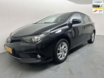 Toyota Auris Hybrid