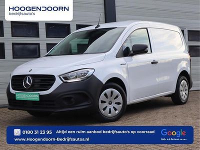 Wit Occasion 2024 Mercedes eCitan Van | € 20.900 (Goede deal)