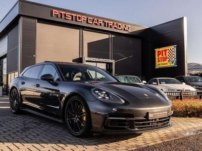 Grijs (metallic) Gebruikt 2019 Porsche Panamera Sport Turismo Stationwagen | € 63.950