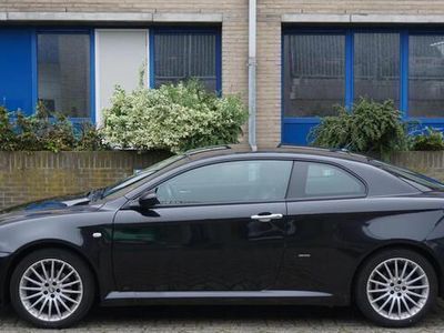 tweedehands Alfa Romeo GT 1.8 140 PK Twin Spark