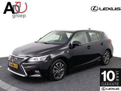 Lexus CT200h