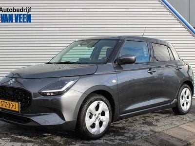 Grijs Occasion 2025 Suzuki Swift Hatchback | € 20.690 (Eerlijke prijs)