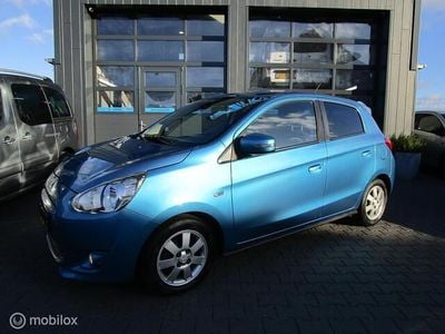 Blauw Gebruikt 2014 Mitsubishi Space Star Intense Hatchback | € 7.250 (Eerlijke prijs)