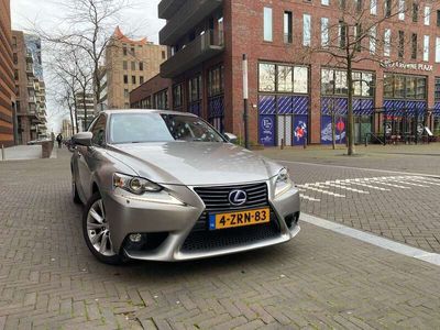 Lexus IS300