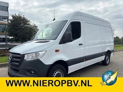 Wit Occasion 2024 Mercedes Sprinter Van | € 38.750 (Super prijs)