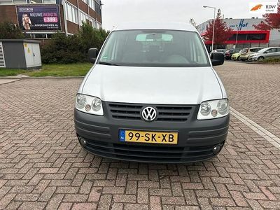 VW Caddy