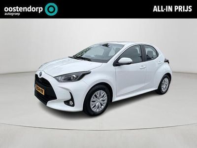 tweedehands Toyota Yaris 1.5 Hybrid Active | Stoelverwarming | Carplay | Parkeercamera | Bluetooth |