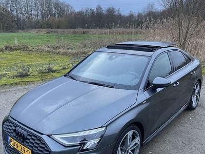 Grijs Occasion 2021 Audi A3 Edition .1 Sedan | € 31.750 (Eerlijke prijs)