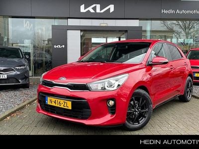 Occasion Kia Rio 2022 Rood Hatchback