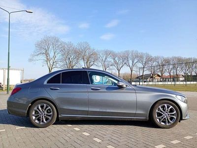 Mercedes C220
