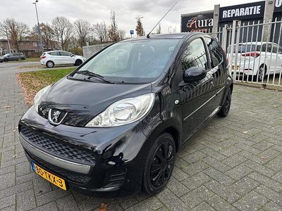 Zwart Gebruikt 2012 Peugeot 107 Hatchback | € 4.150 (Eerlijke prijs)